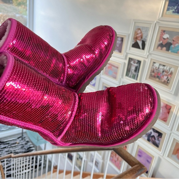 Ugg Classic short Hot Pink Sequins Boots - Picture 8 of 8